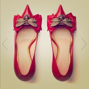 Red leather Gucci kitten heels